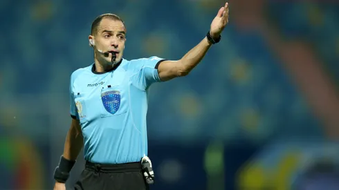 Esteban Ostojich será el árbitro en el Maracaná