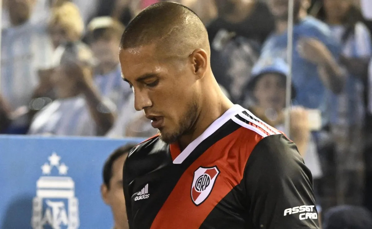 Maidana podría desembarcar en un nuevo club para seguir jugando