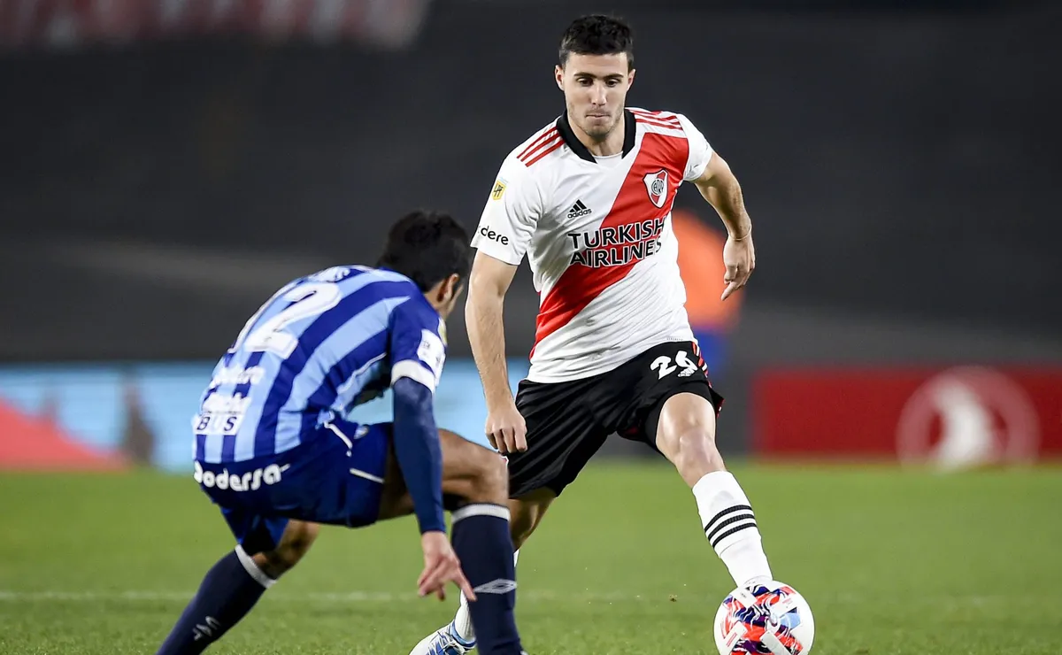 El Más Grande visita al Decano en busca de un nuevo triunfo en el torneo.