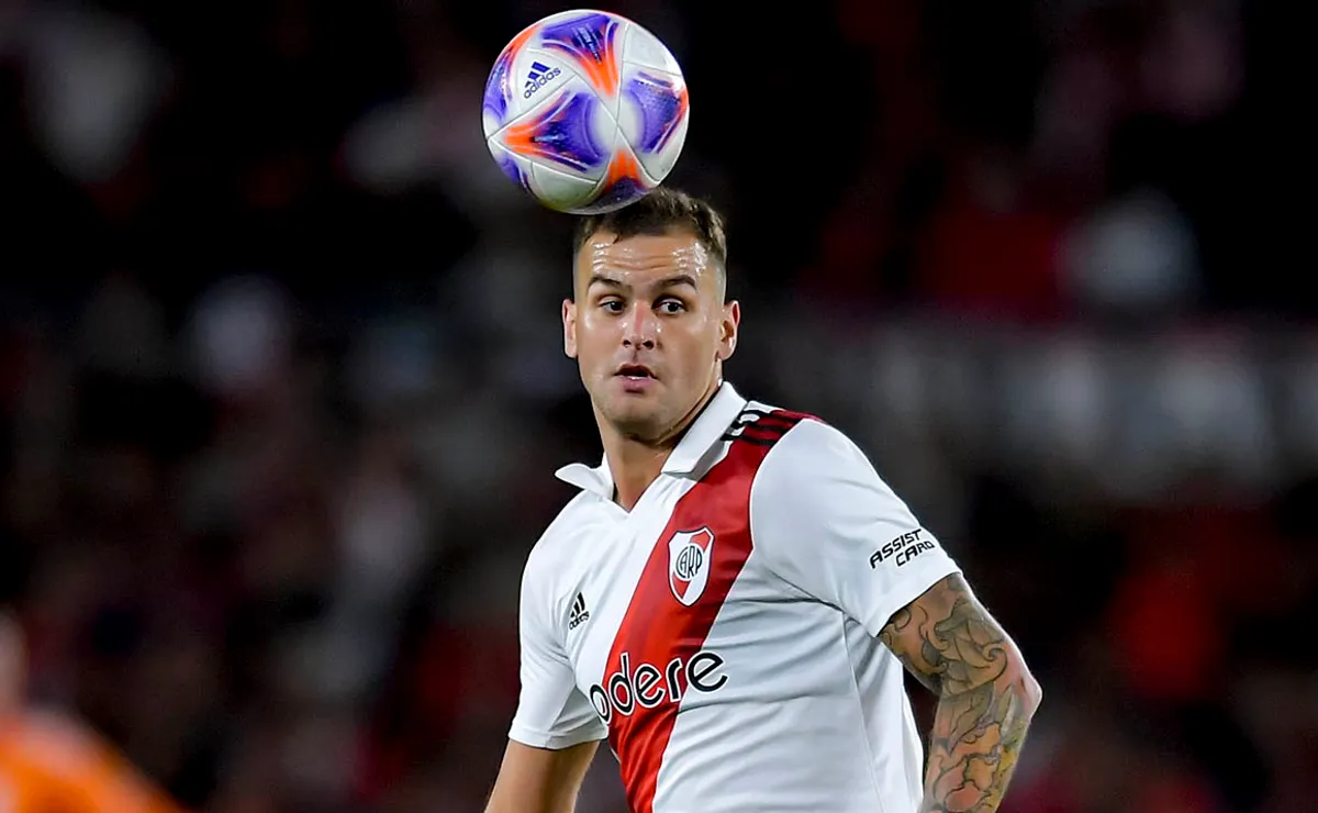 Leandro González Pirez.