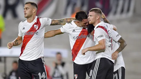 River venció a Independiente y es más puntero que nunca.