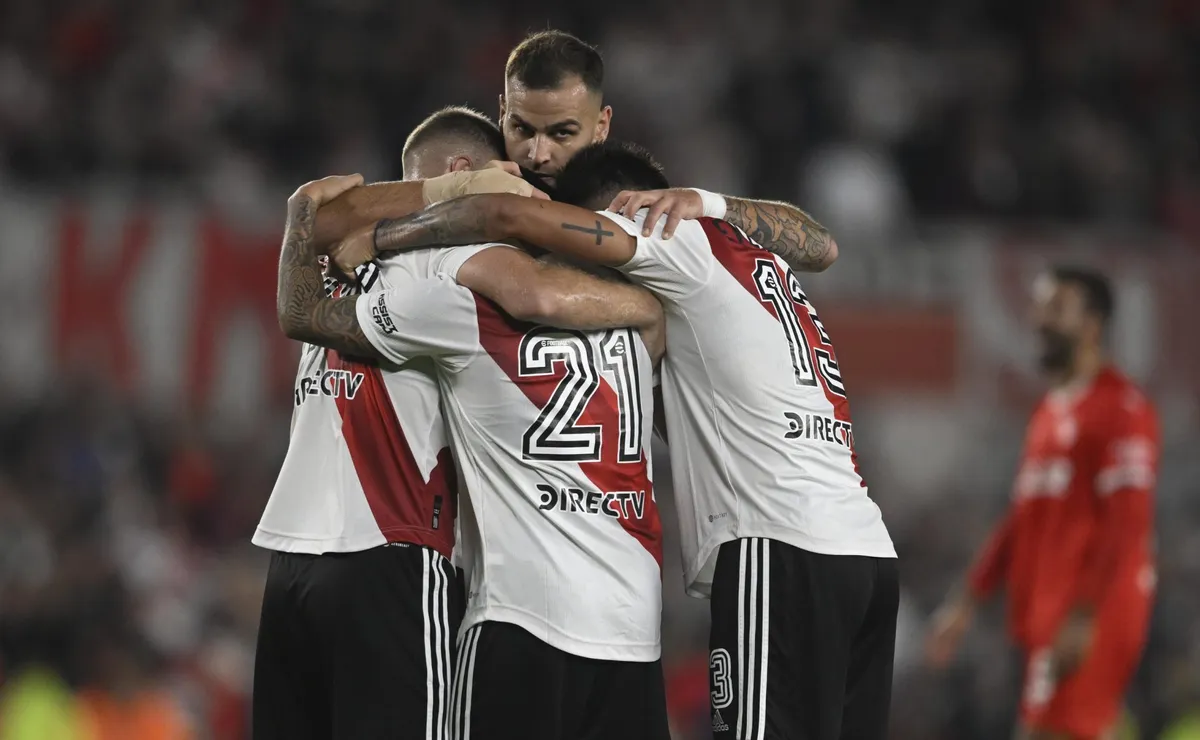 River mira a todos desde arriba. (Foto: La Página Millonaria / Diego Haliasz).