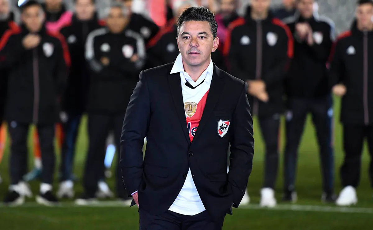 Gallardo ya conoce a algunos de los futbolistas del plantel.