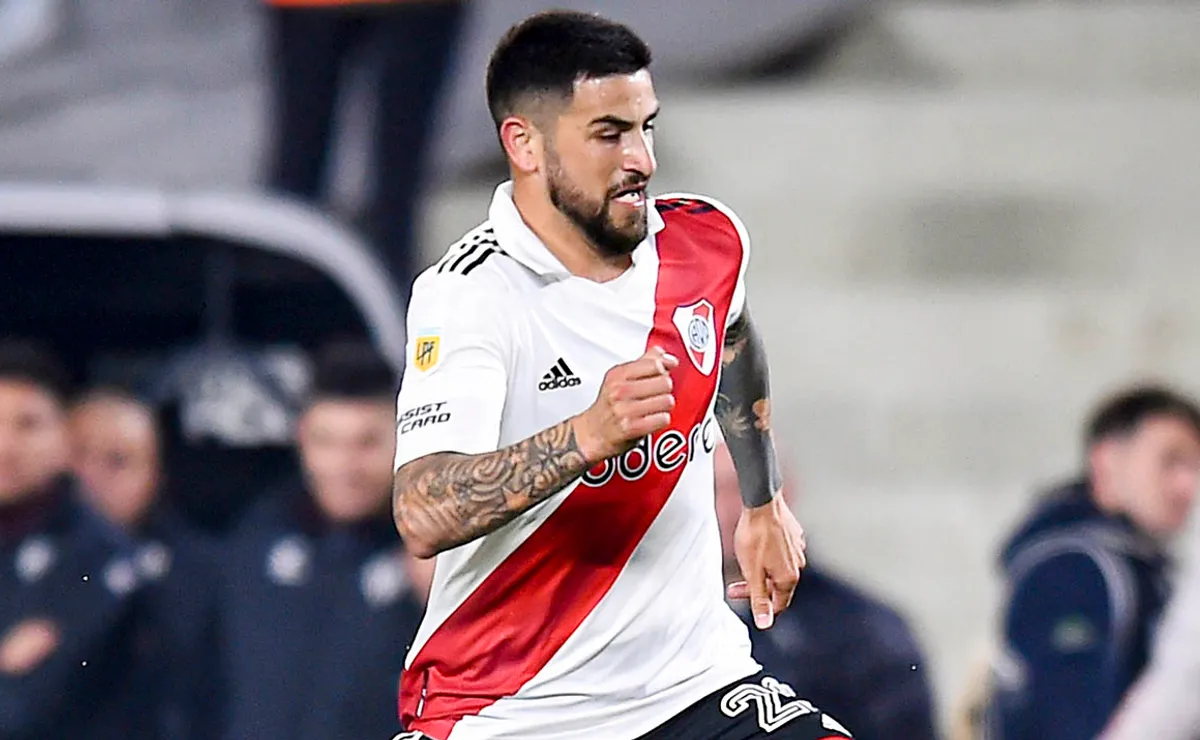 Vélez ofertó por Rojas y Elías Gómez: los detalles