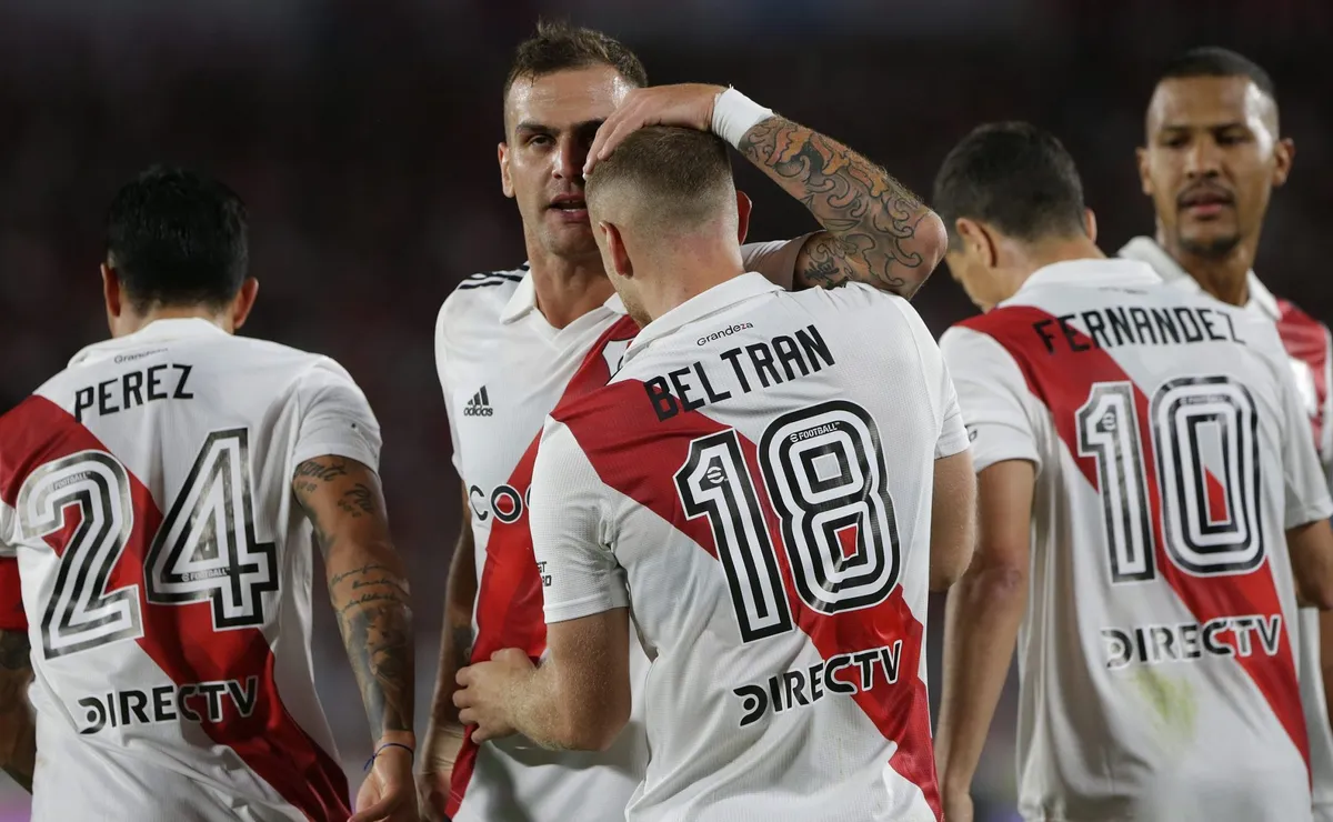 El Más Grande venció a Gimnasia 3 a 0 en el Monumental y es más puntero que nunca.