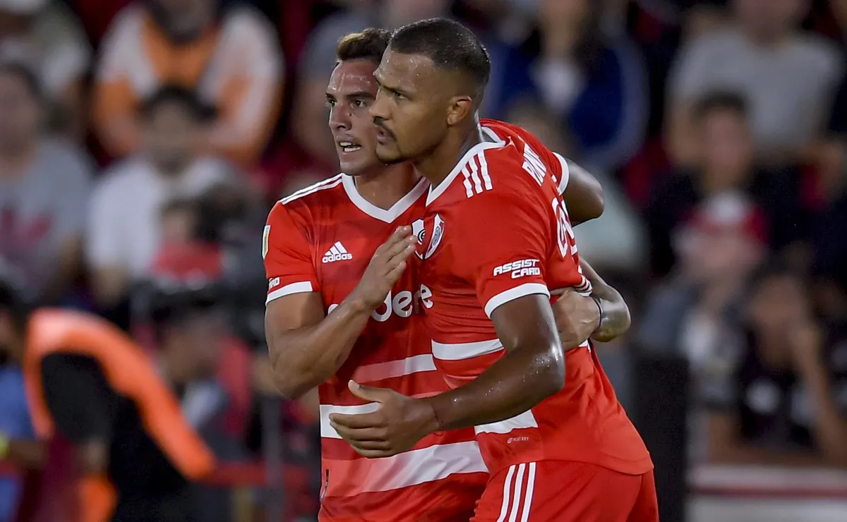 Rondón anotó dos goles en el último River vs Huracán