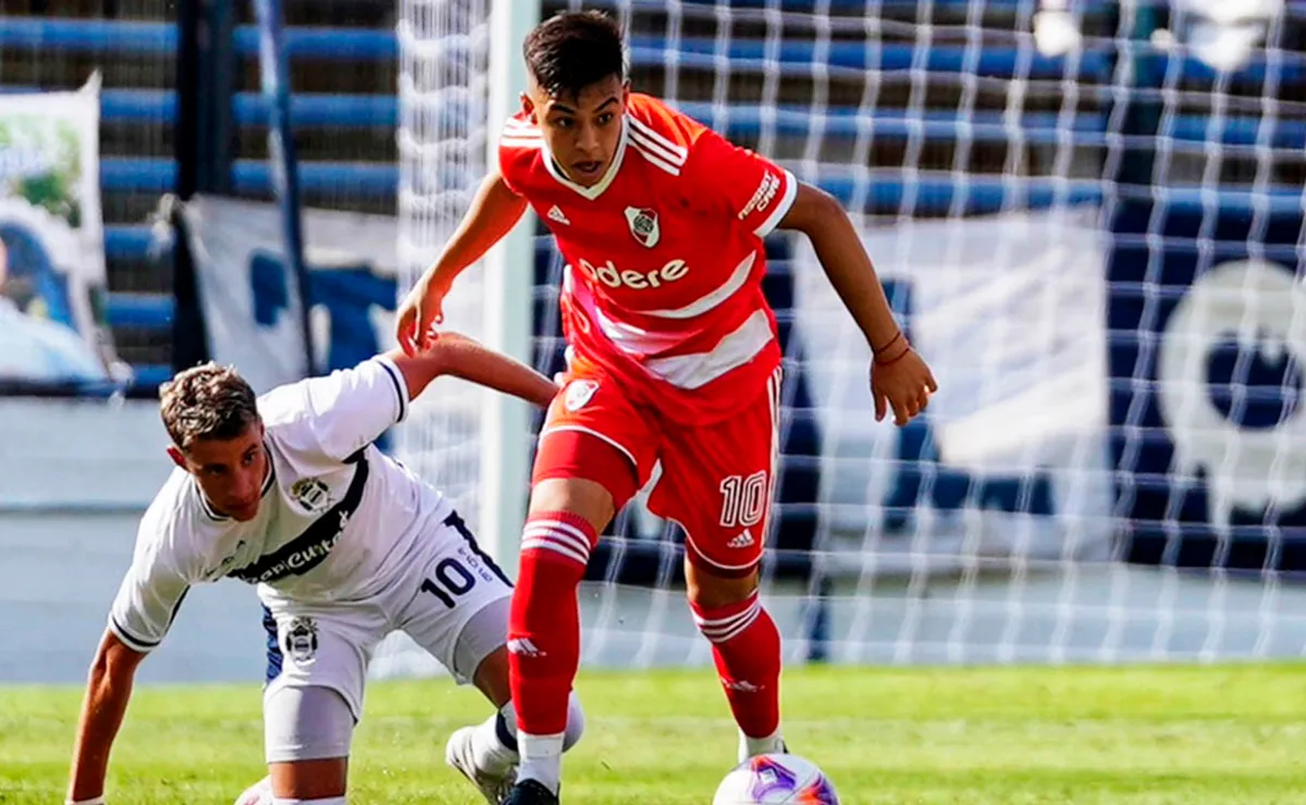 Matías Gallardo fue titular.