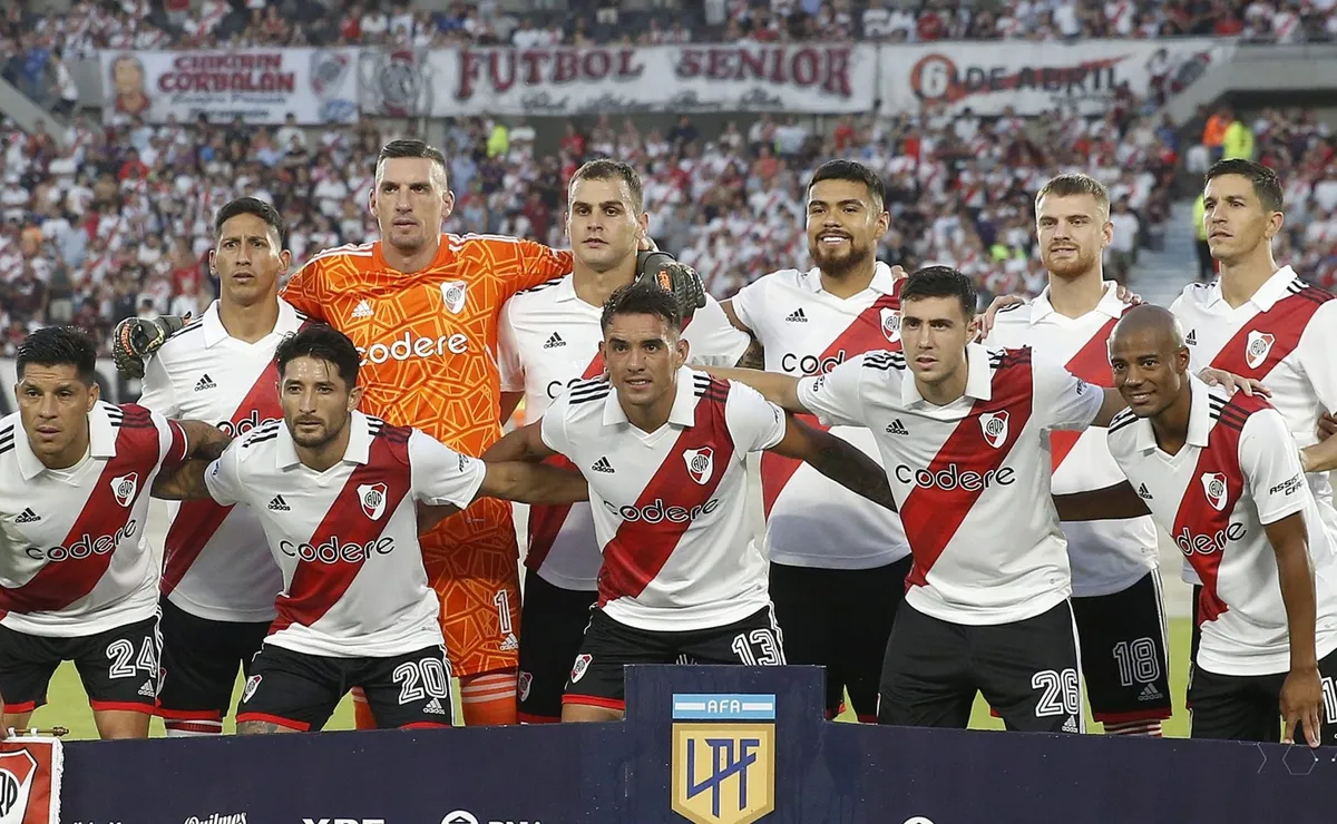 Flamengo viene a la carga por una de las figuras de la Michoneta.