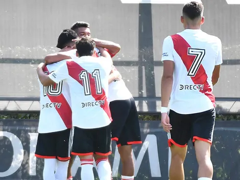 Con Alfonso y Castro Ponce, la Reserva goleó y volvió a la cima