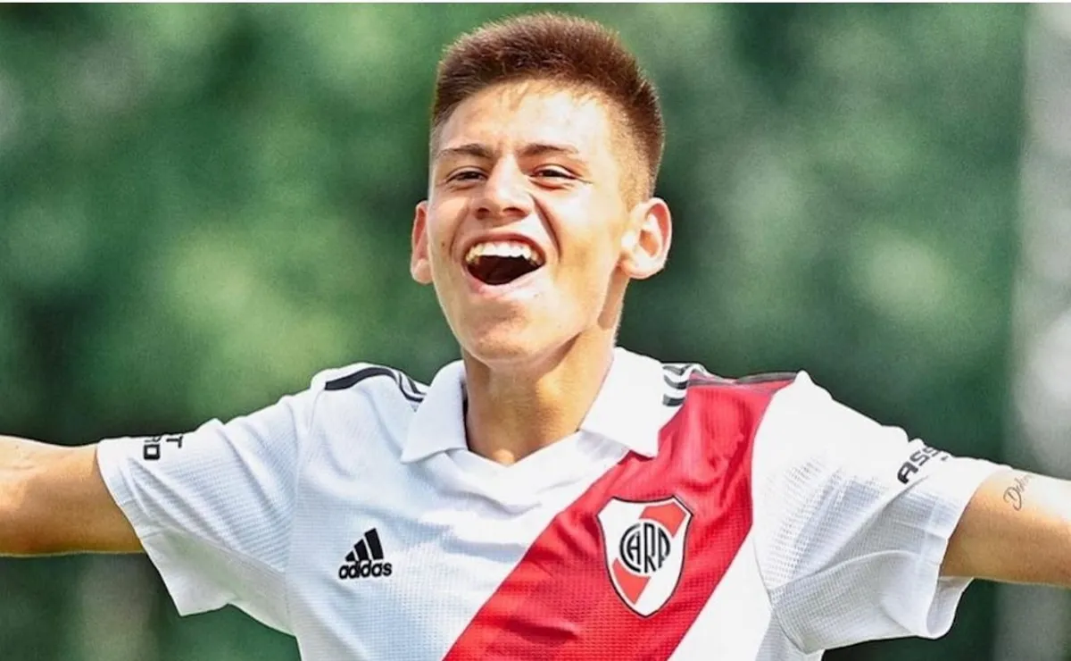 El Diablito, cada vez más cerca del debut en Primera.