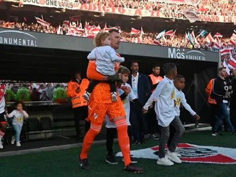 ¿El heredero? La hermosa foto del hijo de Armani con guantes de River