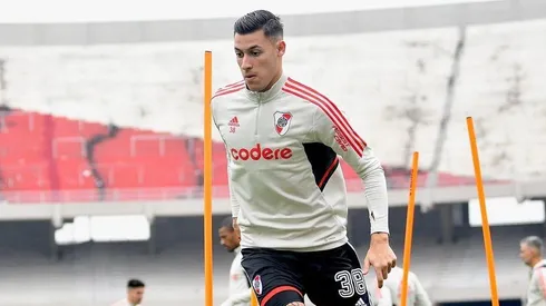 Tomás Lecanda entrenando en River.