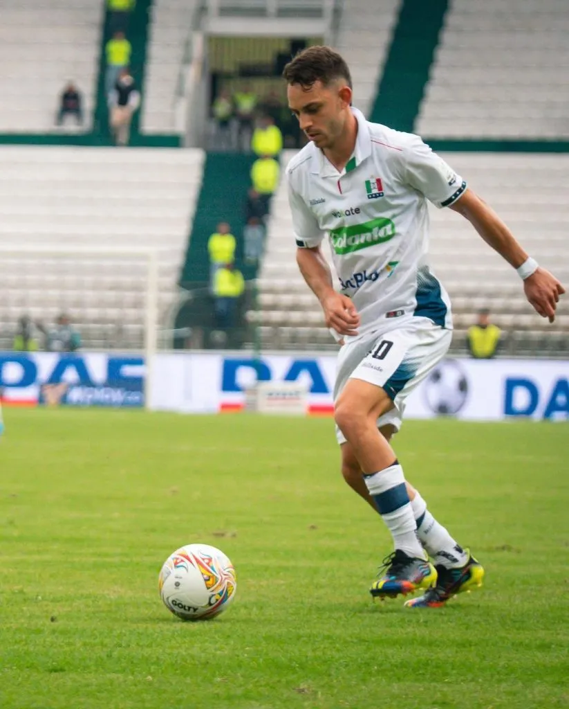 Nahuel Gallardo debe retornar a River a partir del 1° de julio. Tiene contrato vigente con el club.