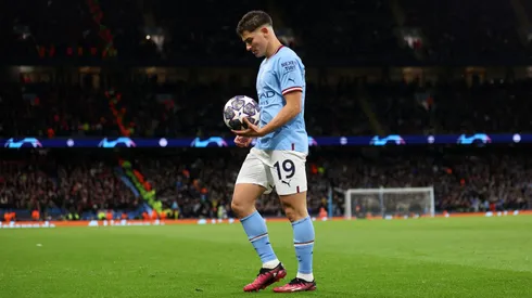 Julián Álvarez podría ir desde el arranque contra el Real Madrid.