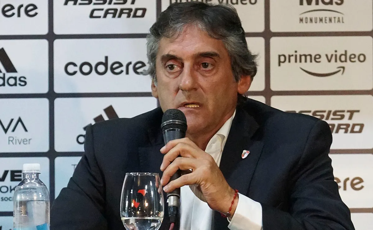 Enzo Francescoli.