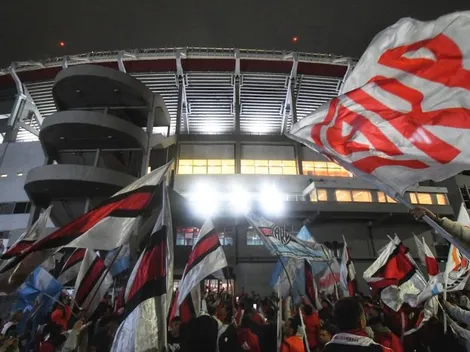El impresionante banderazo de los hinchas en la previa del superclásico