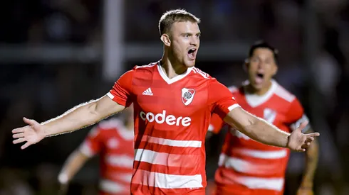 Lucas Beltrán igualó el encuentro en el Maracaná.