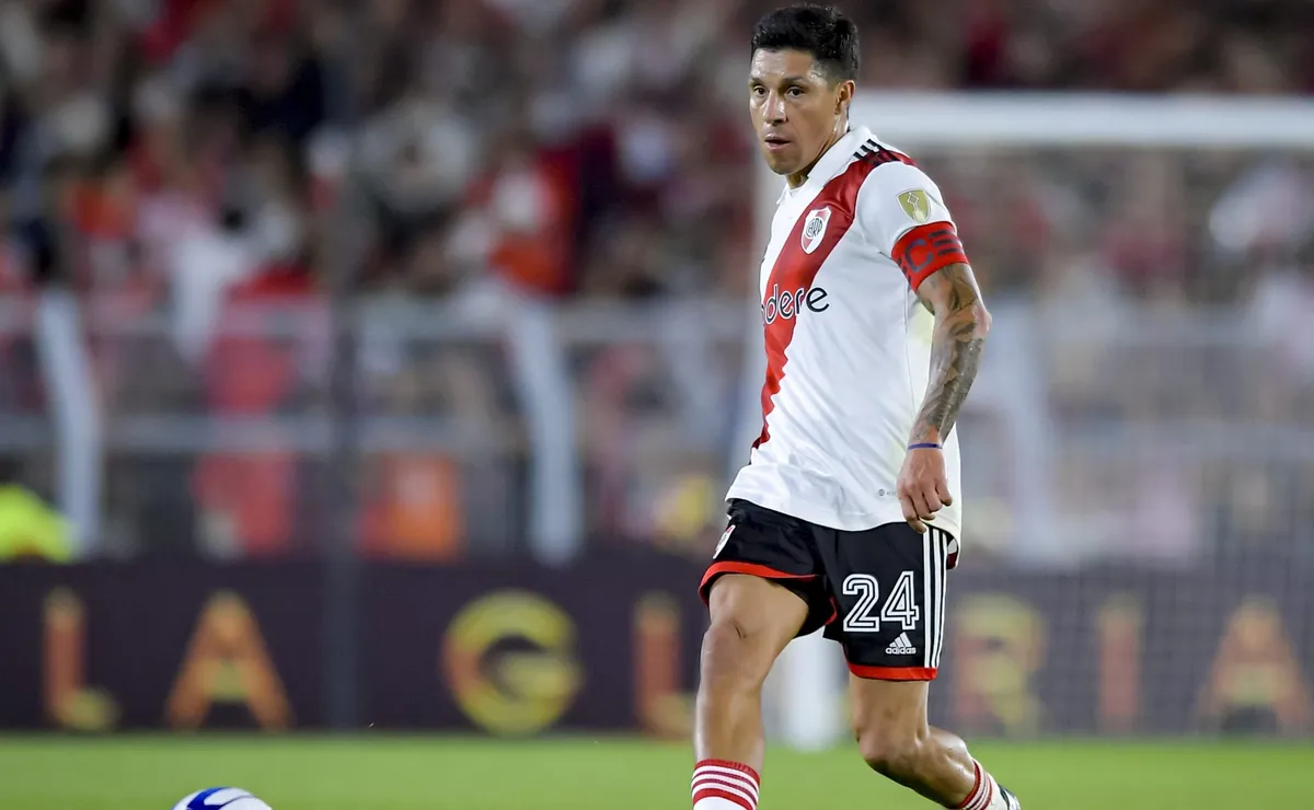 Enzo Pérez será titular y capitán mañana en Brasil