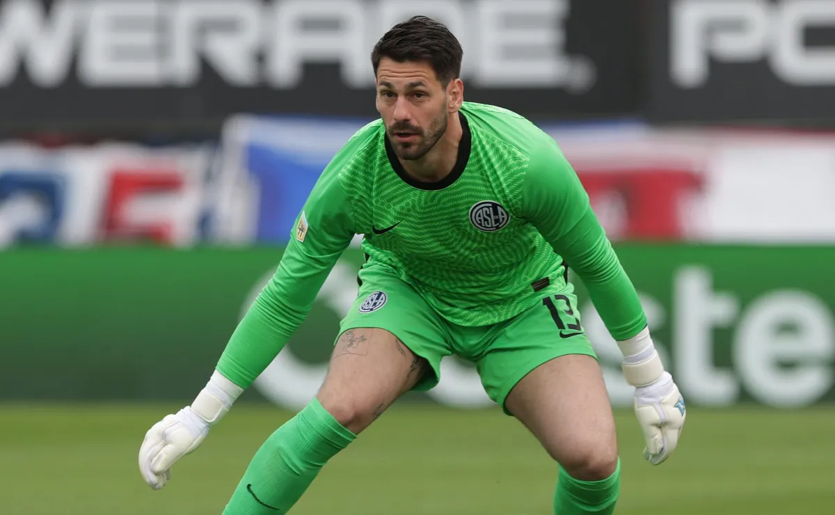 Augusto Batalla se irá de San Lorenzo para jugar en España