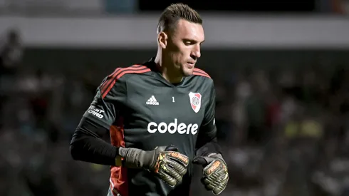 Armani no viajará a Santa Fe