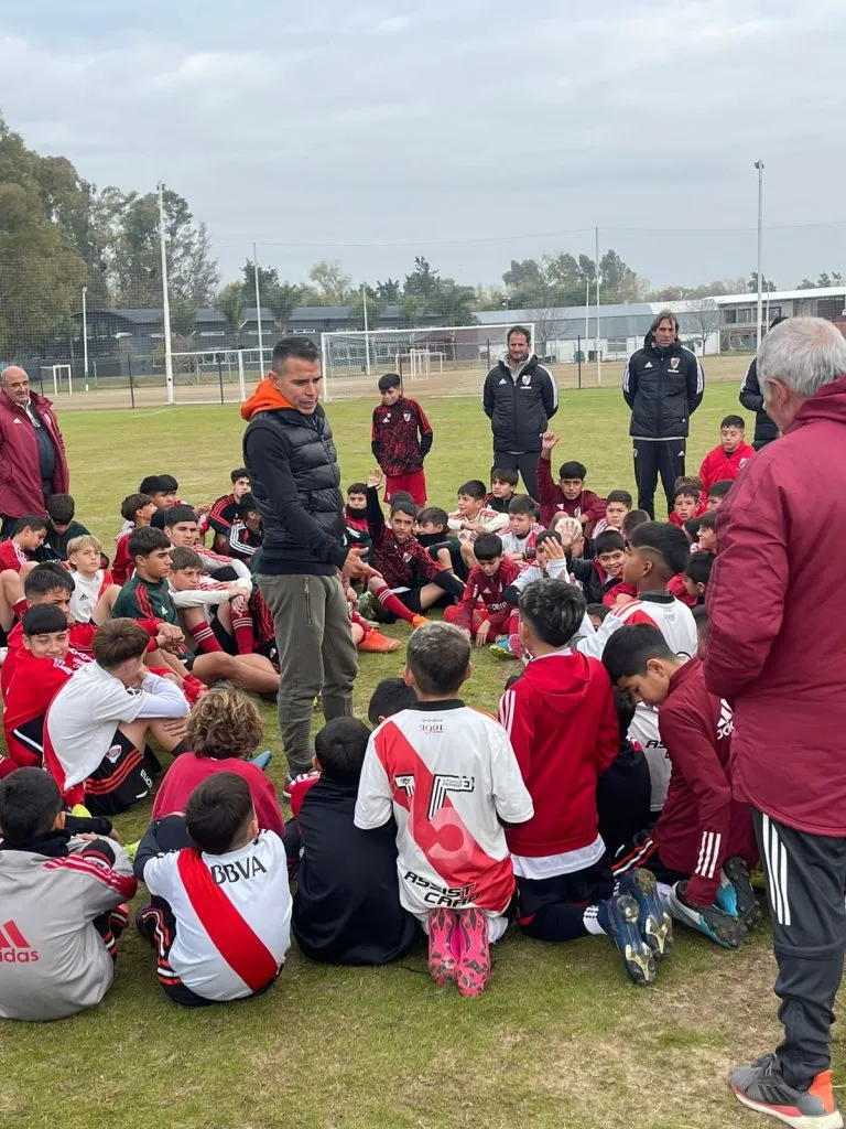 Javier Saviola respondió la consulta de todos los chicos del Más Grande.