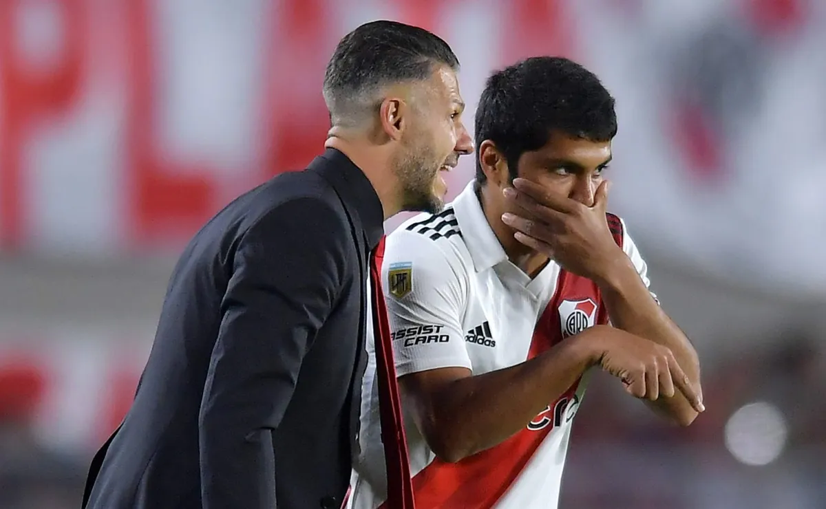Demichelis decidió dejar fuera de los convocados a Robert Rojas.