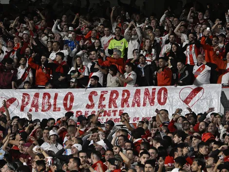 La bandera en homenaje al hincha que murió en el Monumental