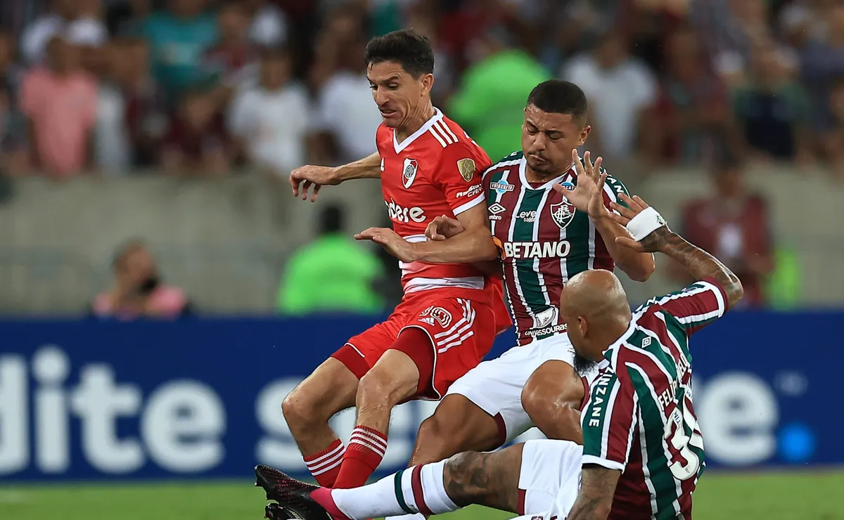 El Millonario va por una victoria clave ante Fluminense en el Monumental.