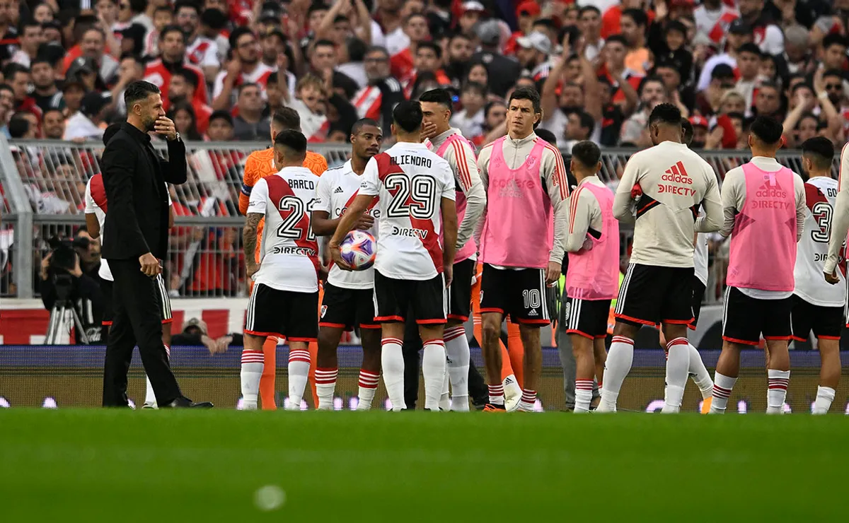 El partido fue suspendido a los 26 minutos de juego.