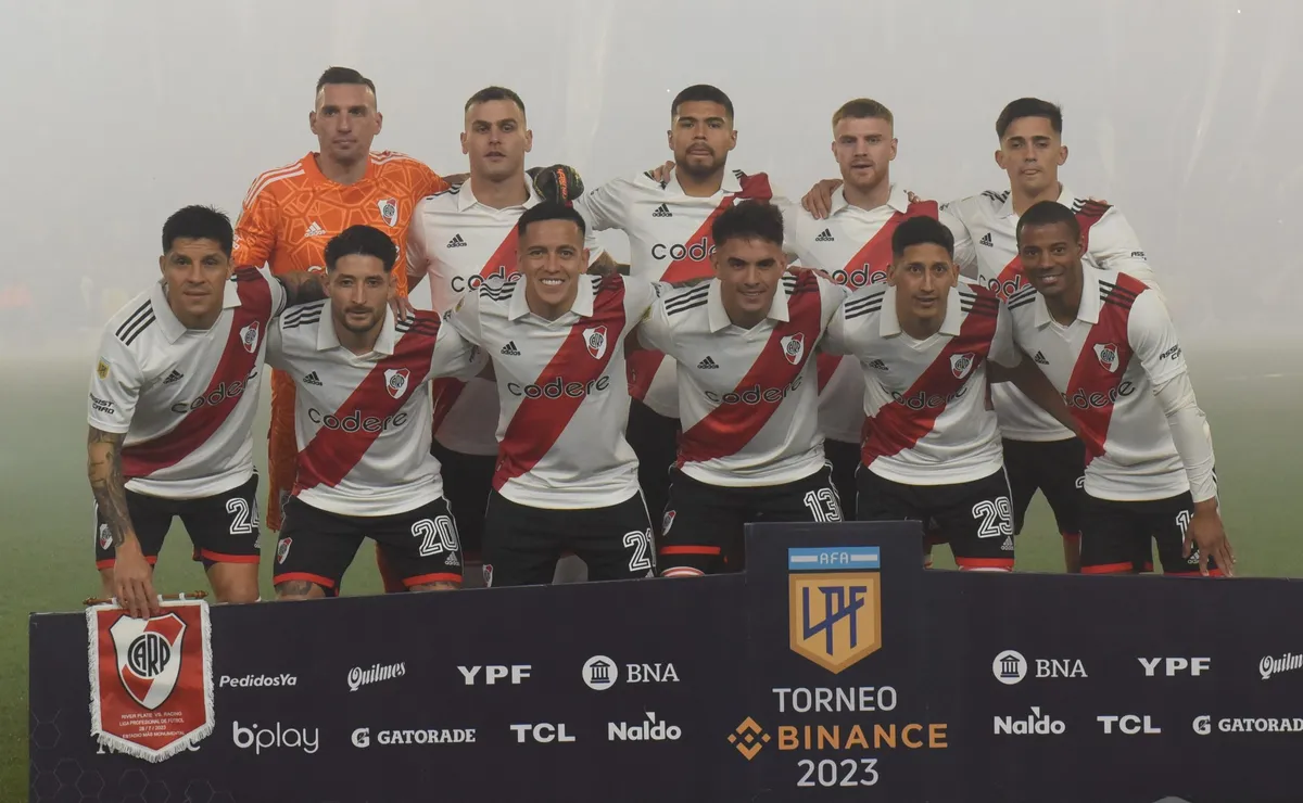 La calificación de los campeones vs. Racing.