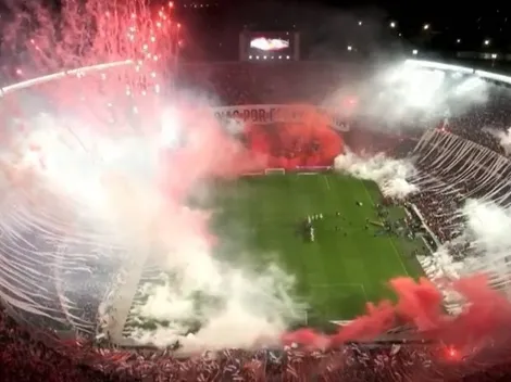 Los hinchas extranjeros que quedaron maravillados con el Estadio Monumental