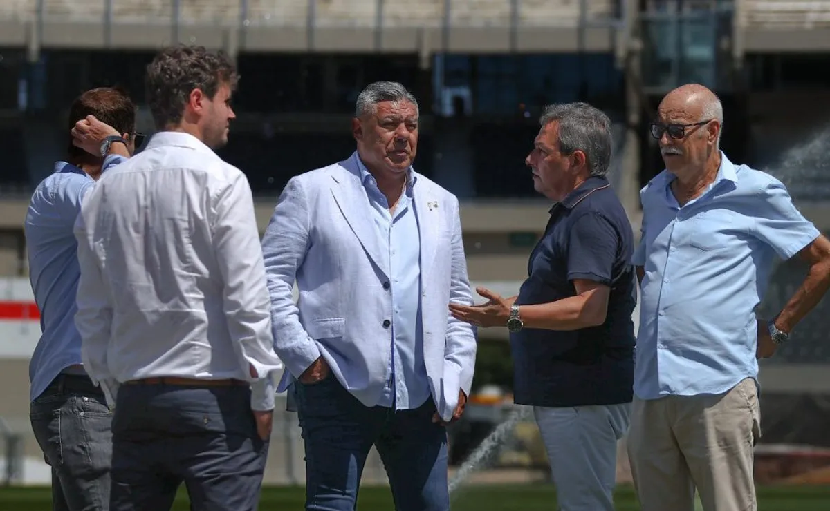 Chiqui Tapia estará en la premiación de River en el Monumental