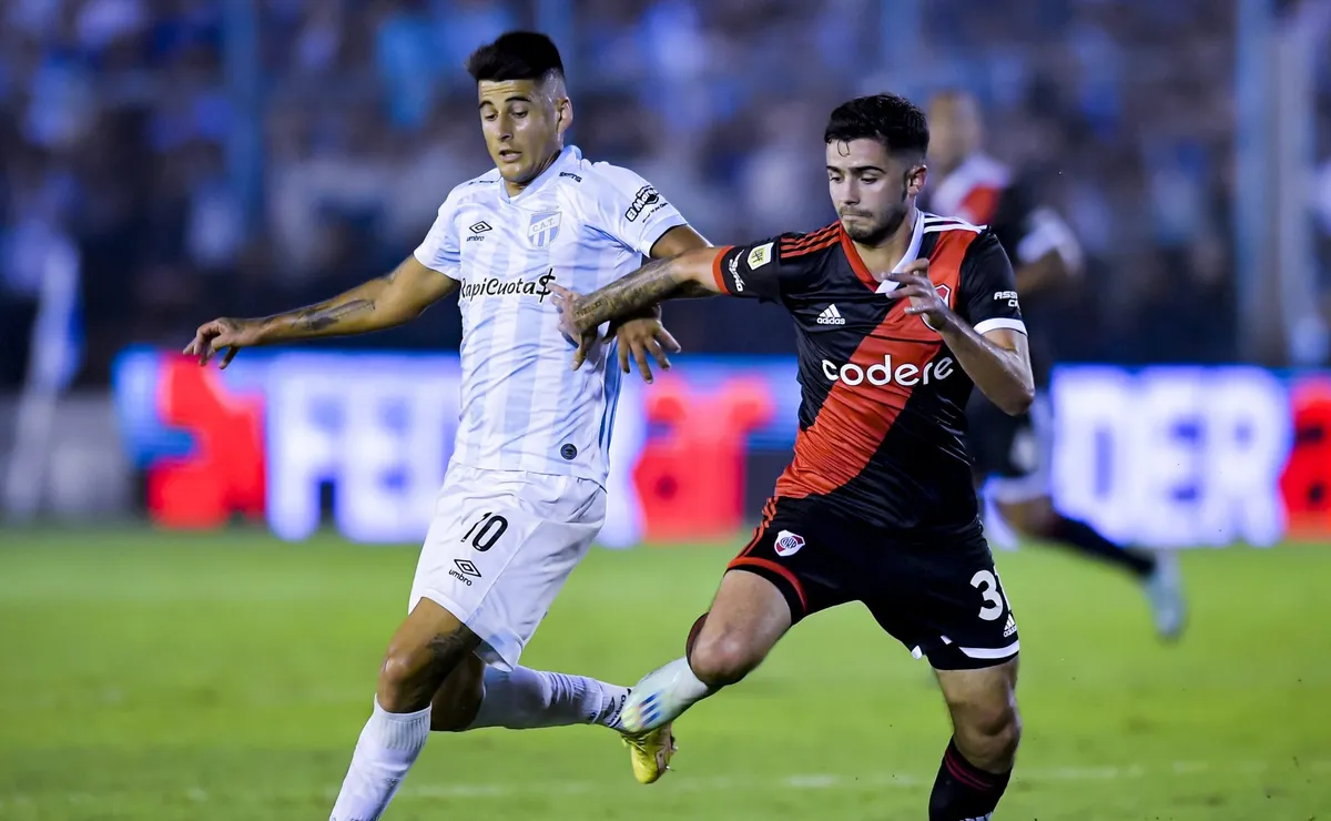 River viajará bastante ¿Y sus hinchas?