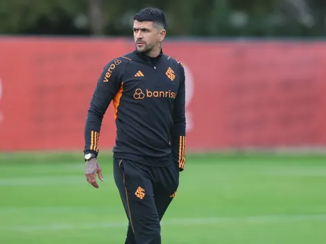 Sorpresa: el campeón de la Libertadores 2015 que estará en el banco de Inter junto a Coudet