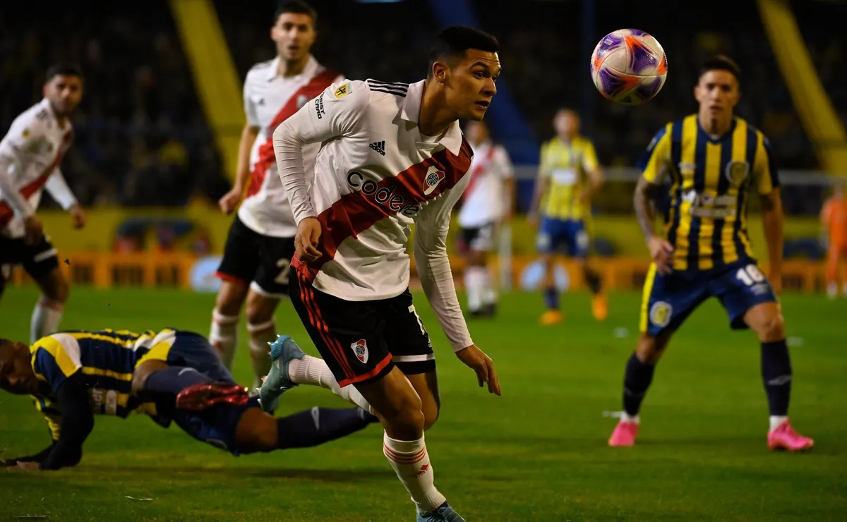 Herrera se quedará por lo menos seis meses más en River.