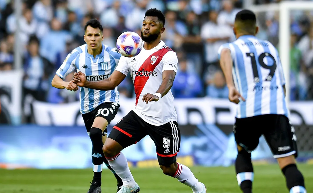River jugará contra Racing por la Liga Profesional el próximo sábado.
