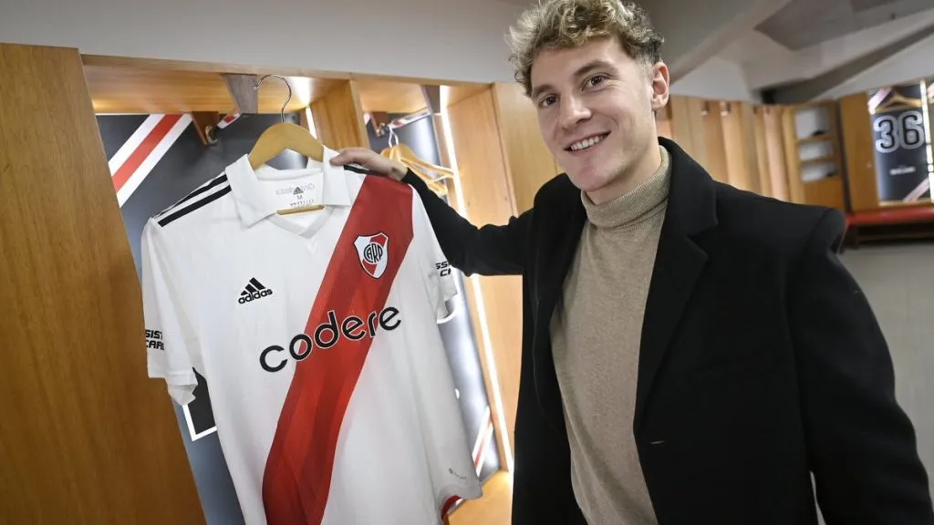 Facundo Colidio en su llegada a River.