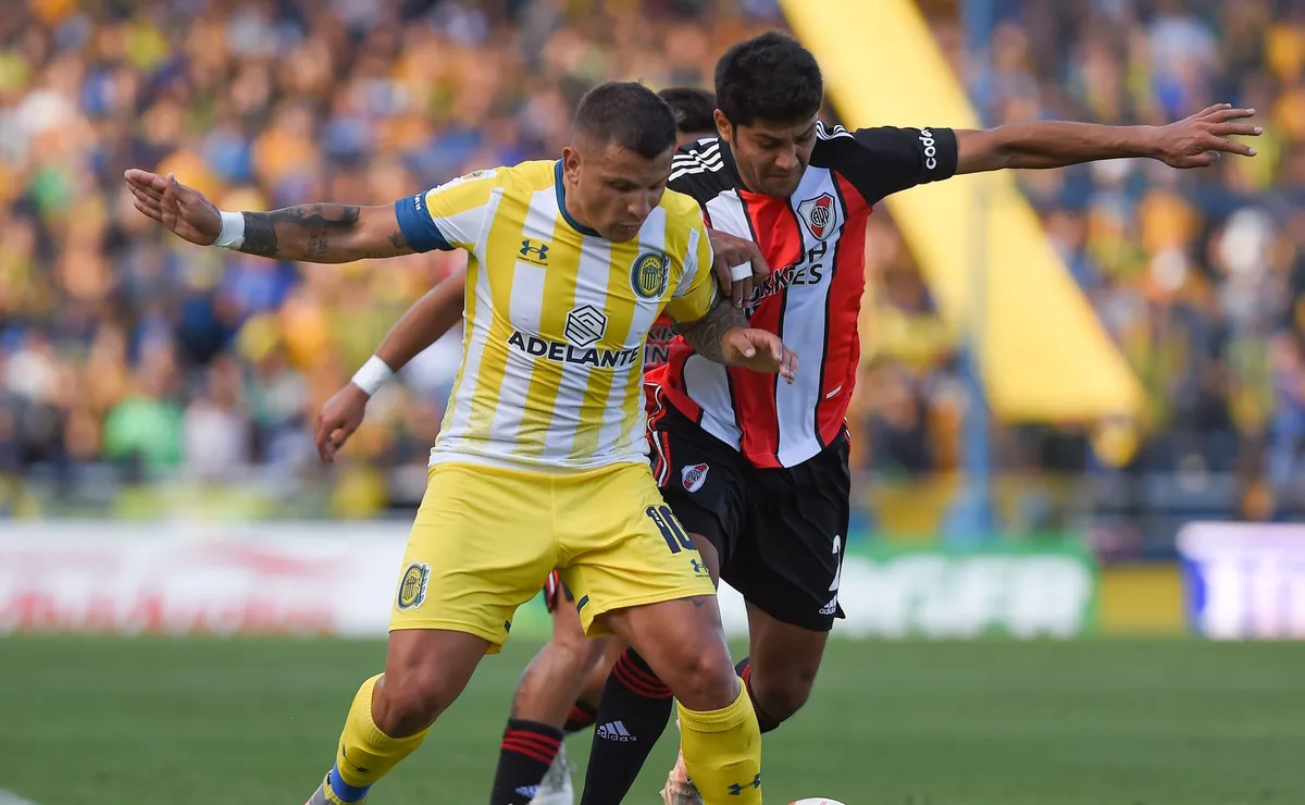 River y Rosario Central volverán a verse las caras en el Gigante de Arroyito, donde brindaron un partidazo en la LPF 2021.
