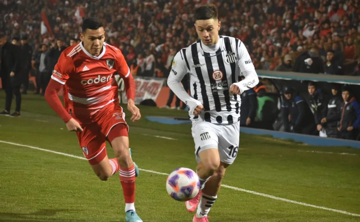 Herrera ante Talleres.