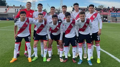 La Reserva de River goleó a Central.
