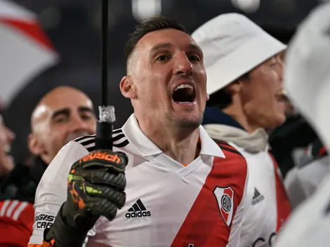 Armani, al borde del llanto al hablarle a los hinchas de River