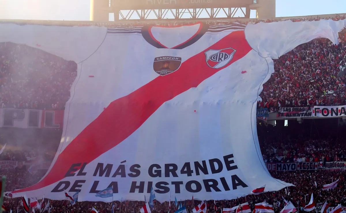 Los hinchas del Más Grande se preparan para vivir otra fiesta en casa.