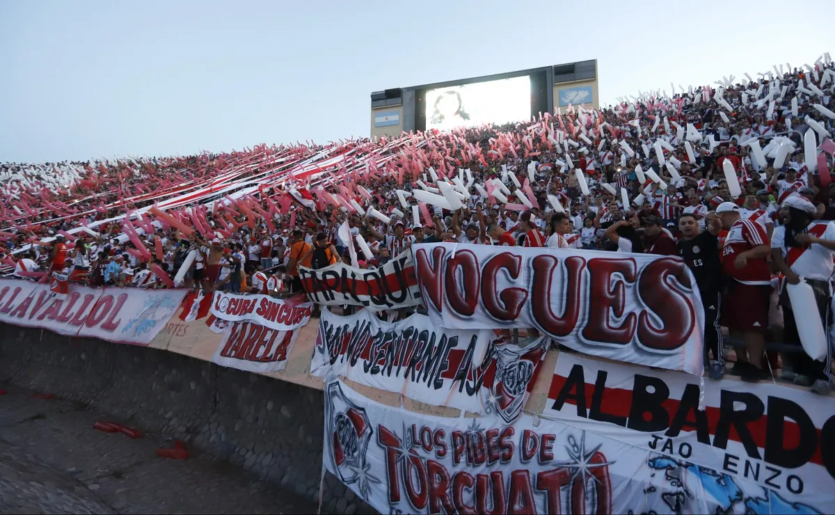 Mientras tanto, continúa la venta de entradas para hinchas de River a través de Autoentrada.