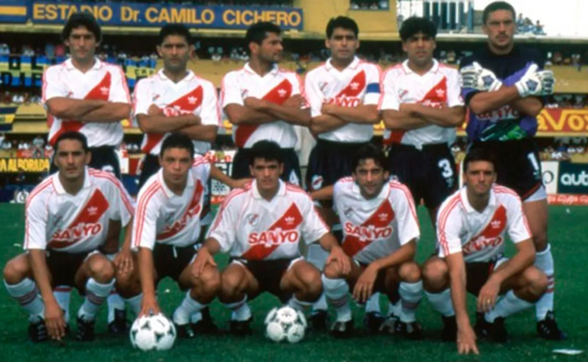 River goleó a Boca 3 a 0 en la Bombonera.