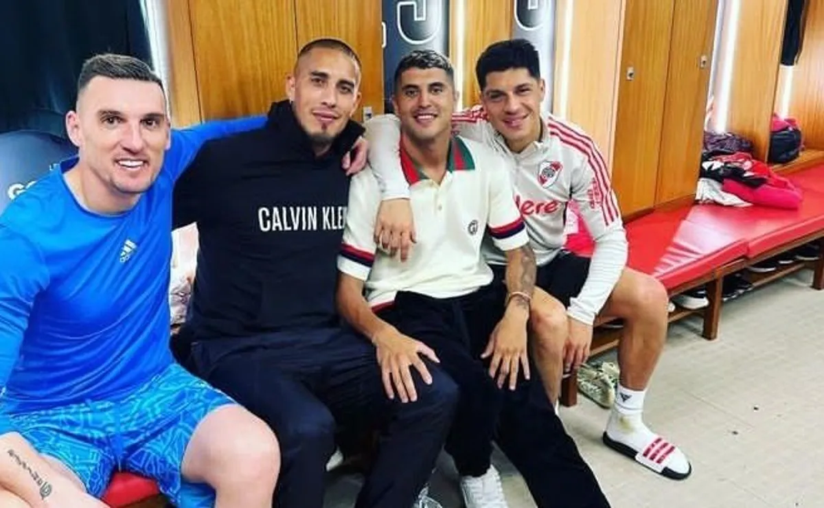 El Tucu estuvo presente en el Monumental y saludó a sus ex compañeros.