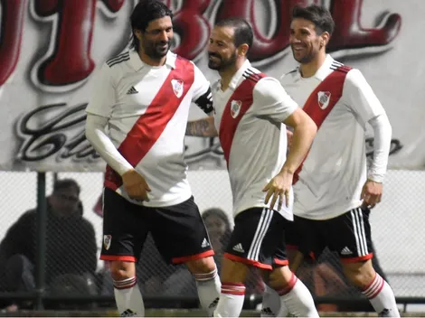 El golazo del Chori Domínguez en el Senior