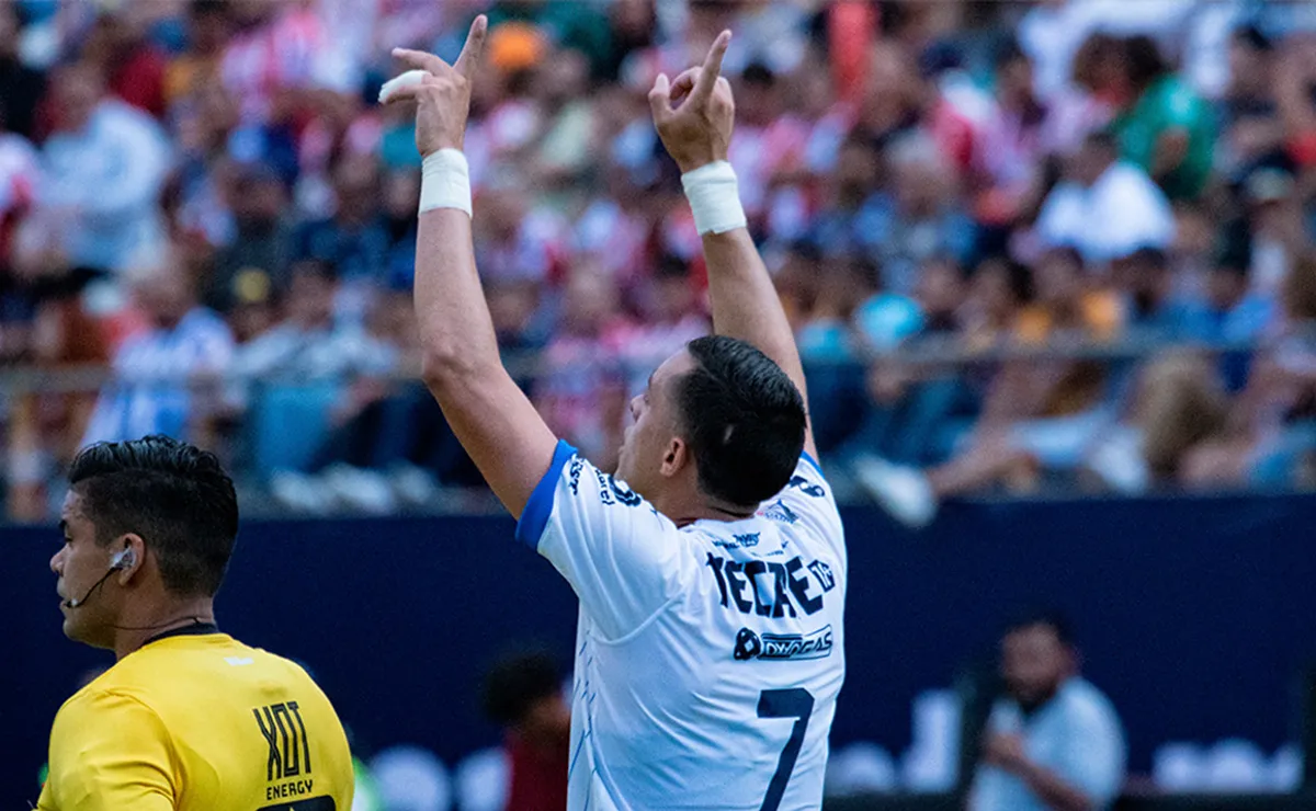 Rogelio Funes Mori es goleador histórico de Monterrey