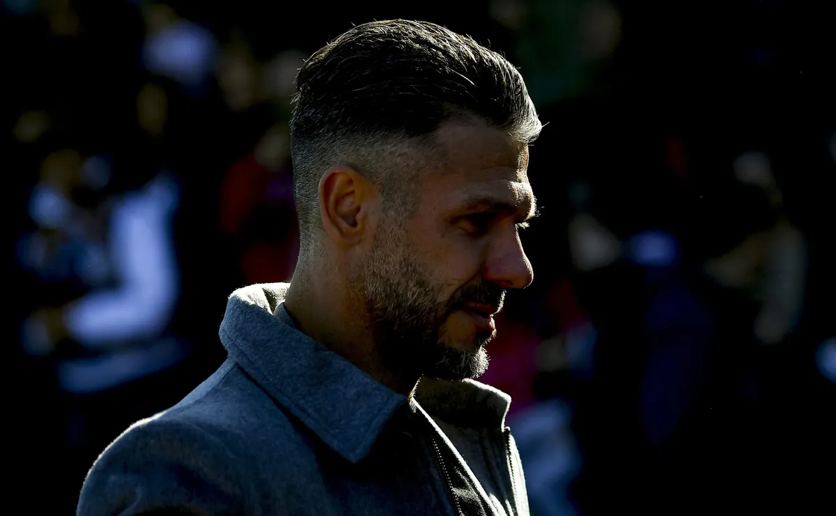 Demichelis dio la lista de convocados para visitar a Banfield