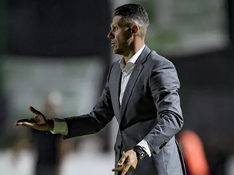 La formación de River contra Barracas Central