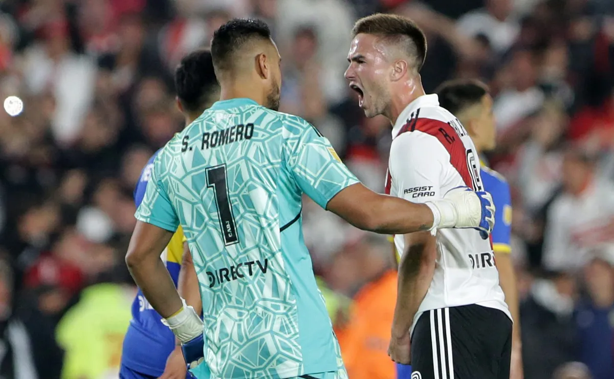 El DT de Boca quiere postergar el Su[erclásico